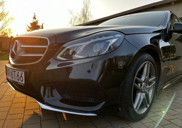Mercedes-Benz Klasa E cena 92500 przebieg: 198000, rok produkcji 2013 z Ostrów Lubelski małe 497